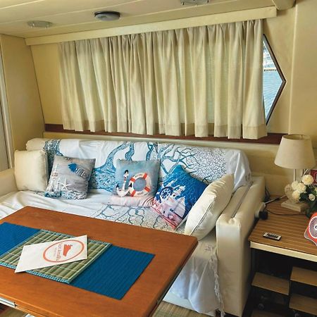 فندق Yachtannablu بورتوفينيري المظهر الخارجي الصورة